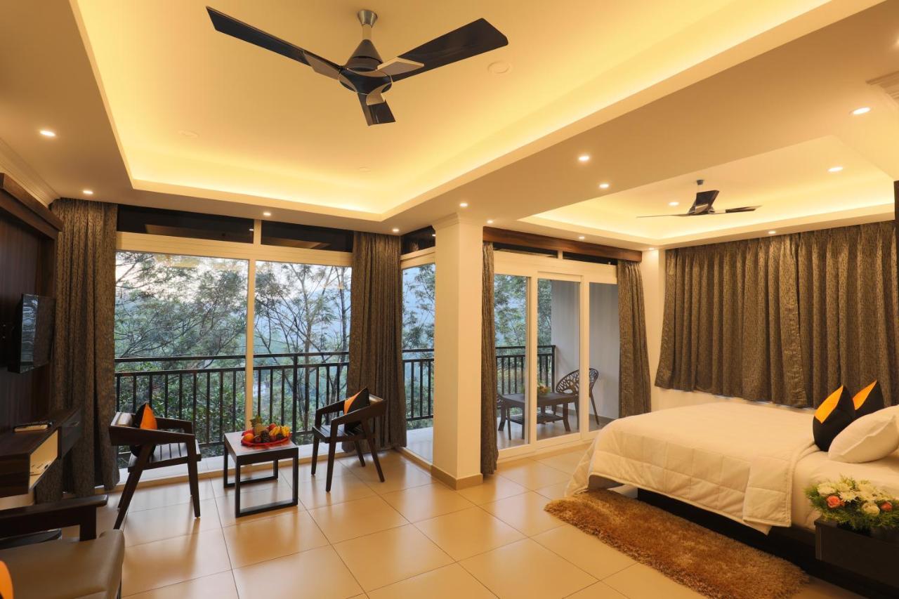 Amuse Vista Resorts And Spa Anachal Dış mekan fotoğraf
