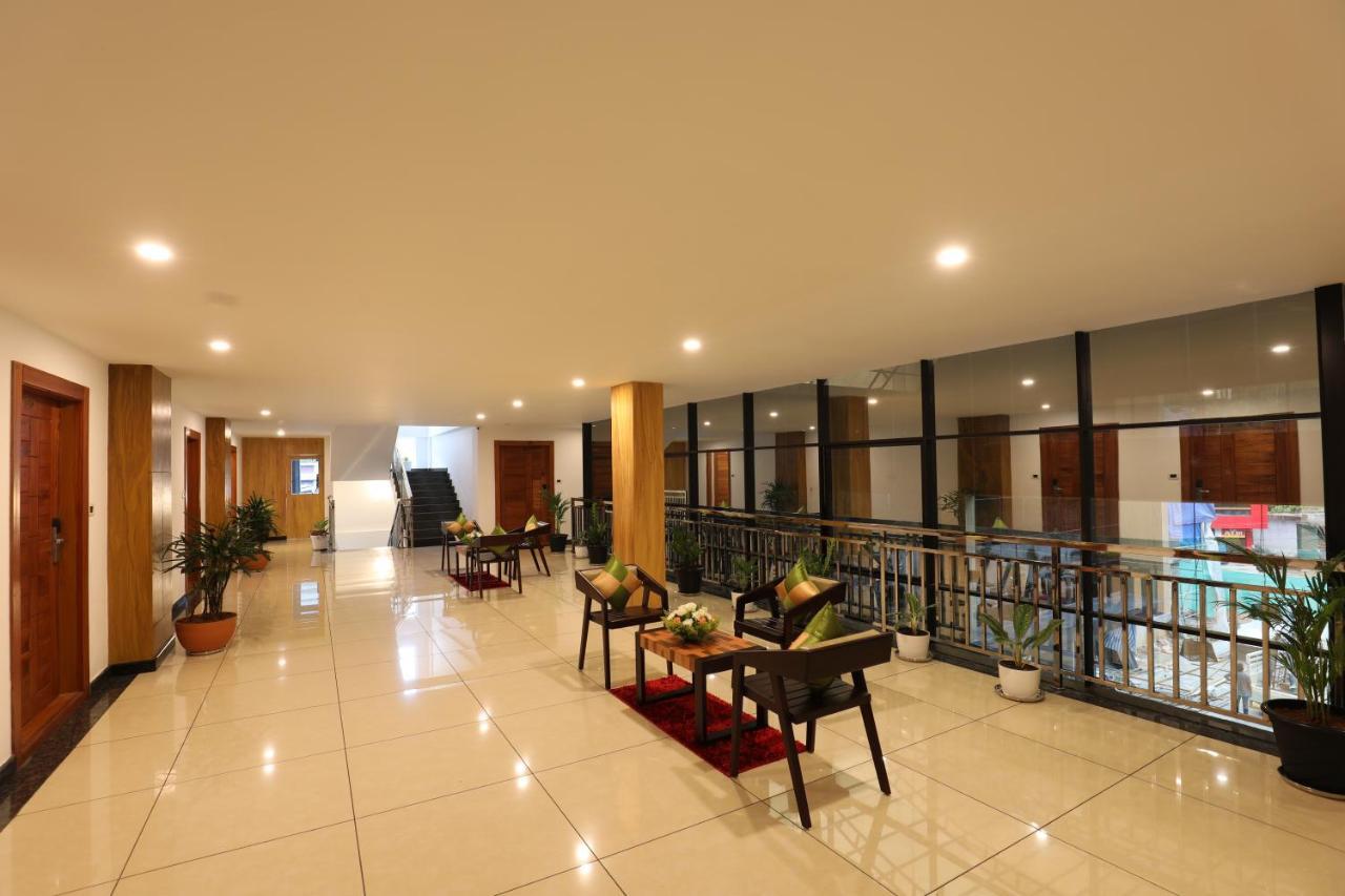 Amuse Vista Resorts And Spa Anachal Dış mekan fotoğraf