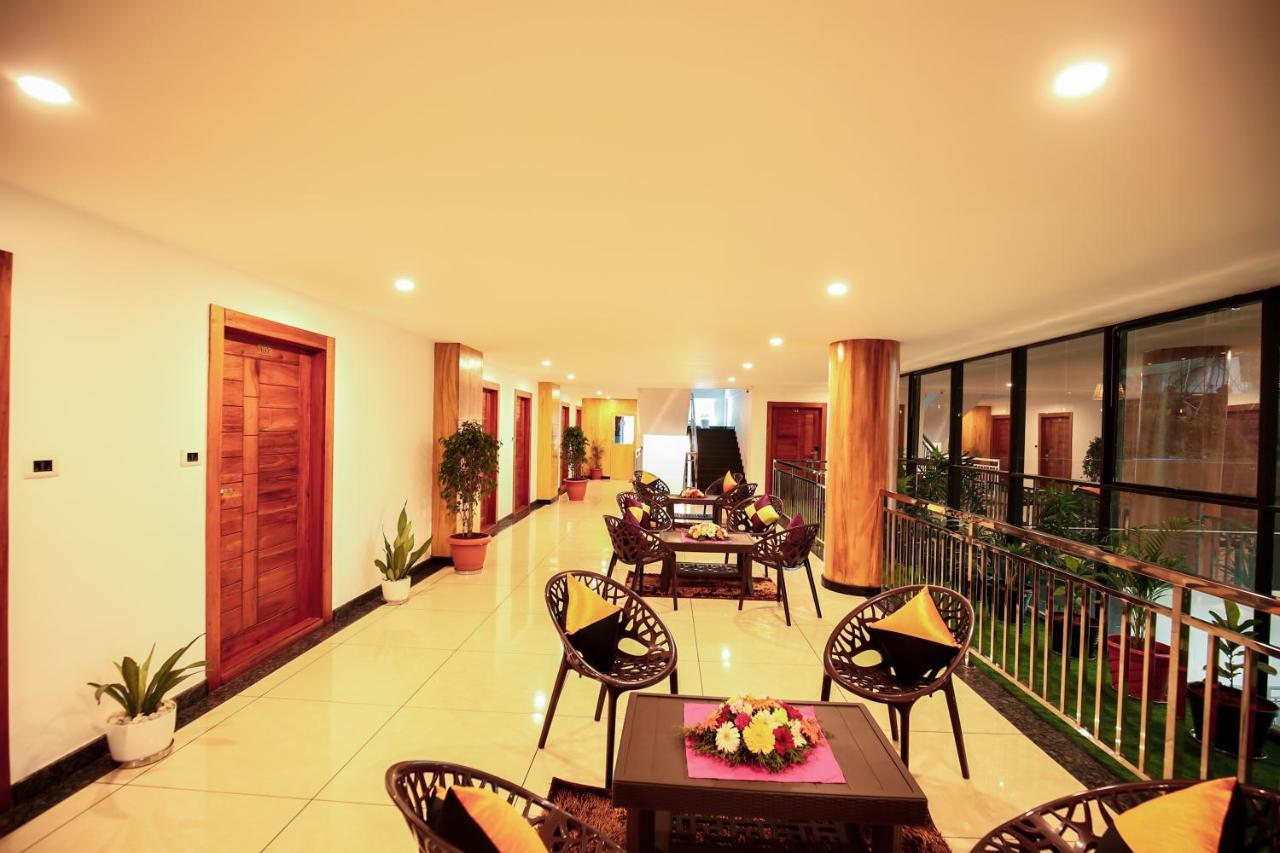 Amuse Vista Resorts And Spa Anachal Dış mekan fotoğraf