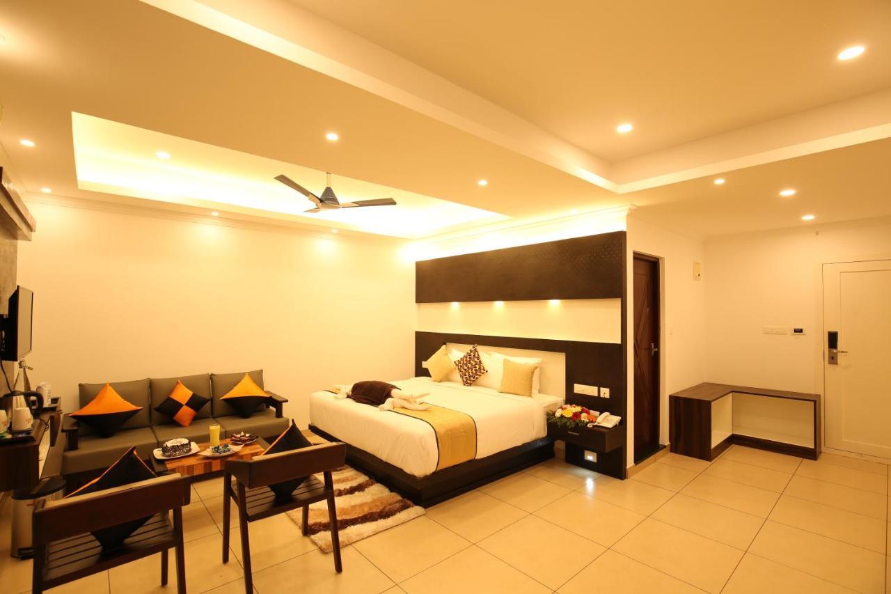 Amuse Vista Resorts And Spa Anachal Dış mekan fotoğraf