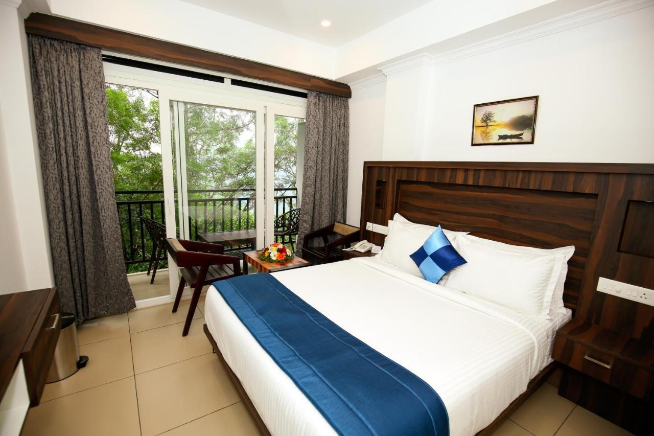 Amuse Vista Resorts And Spa Anachal Dış mekan fotoğraf