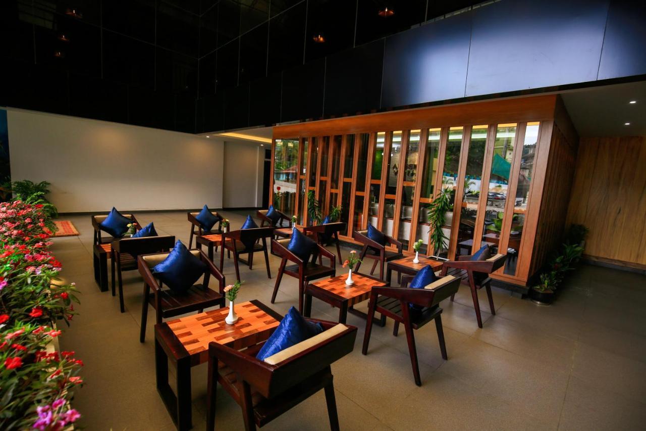 Amuse Vista Resorts And Spa Anachal Dış mekan fotoğraf